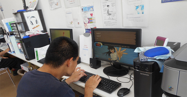 パソコン教室(タイピングソフトを利用しての学習